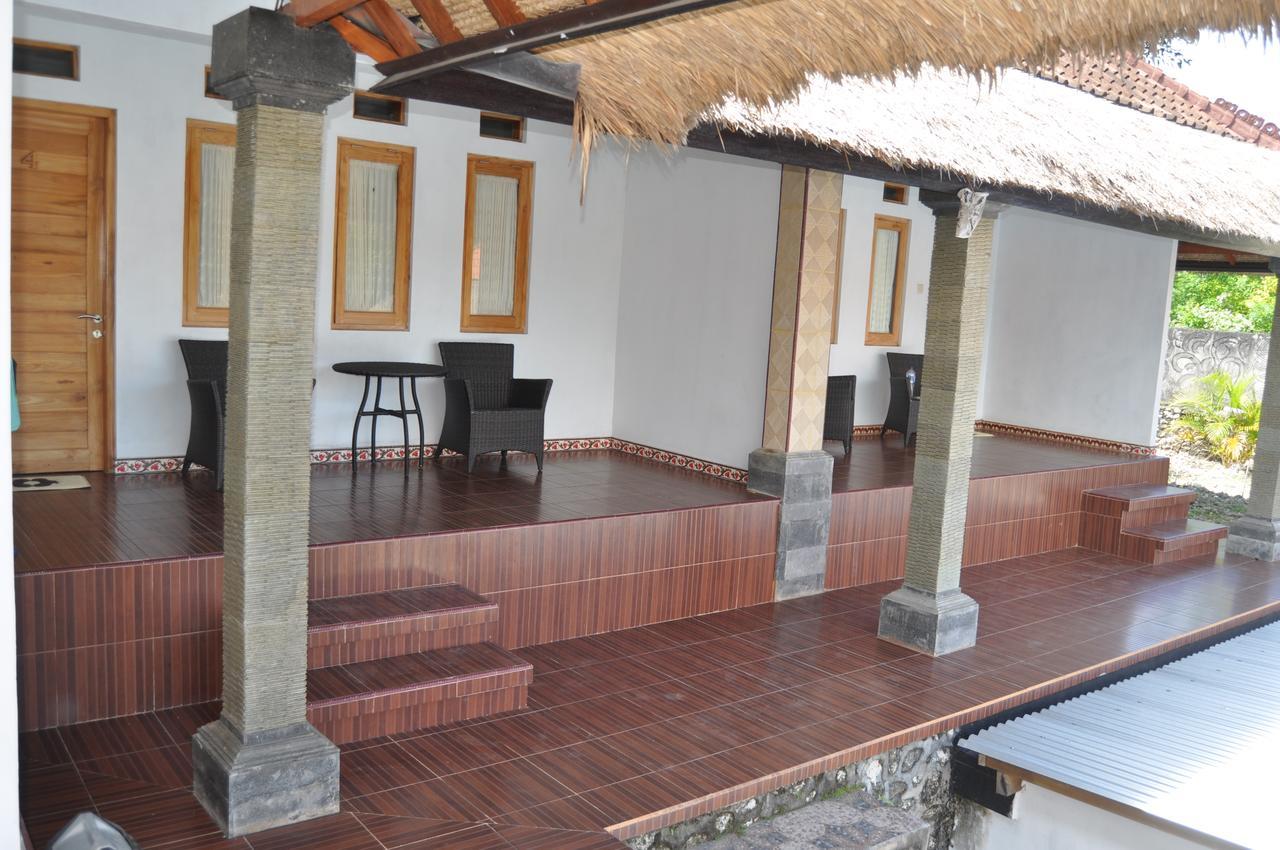 Simpang Inn Sakti Bagian luar foto